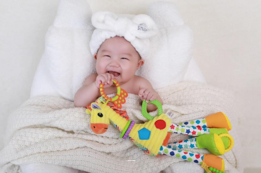 义乌宝宝的口欲期