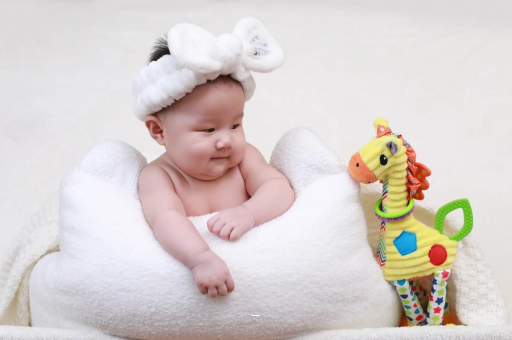 义乌宝宝几个月翻身